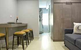 Liston Apartment